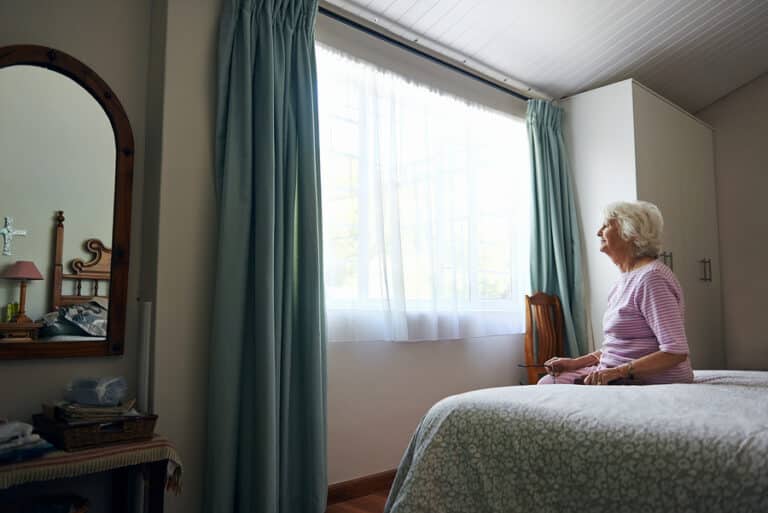 Alzheimer’s home care can help seniors maintain their independence.